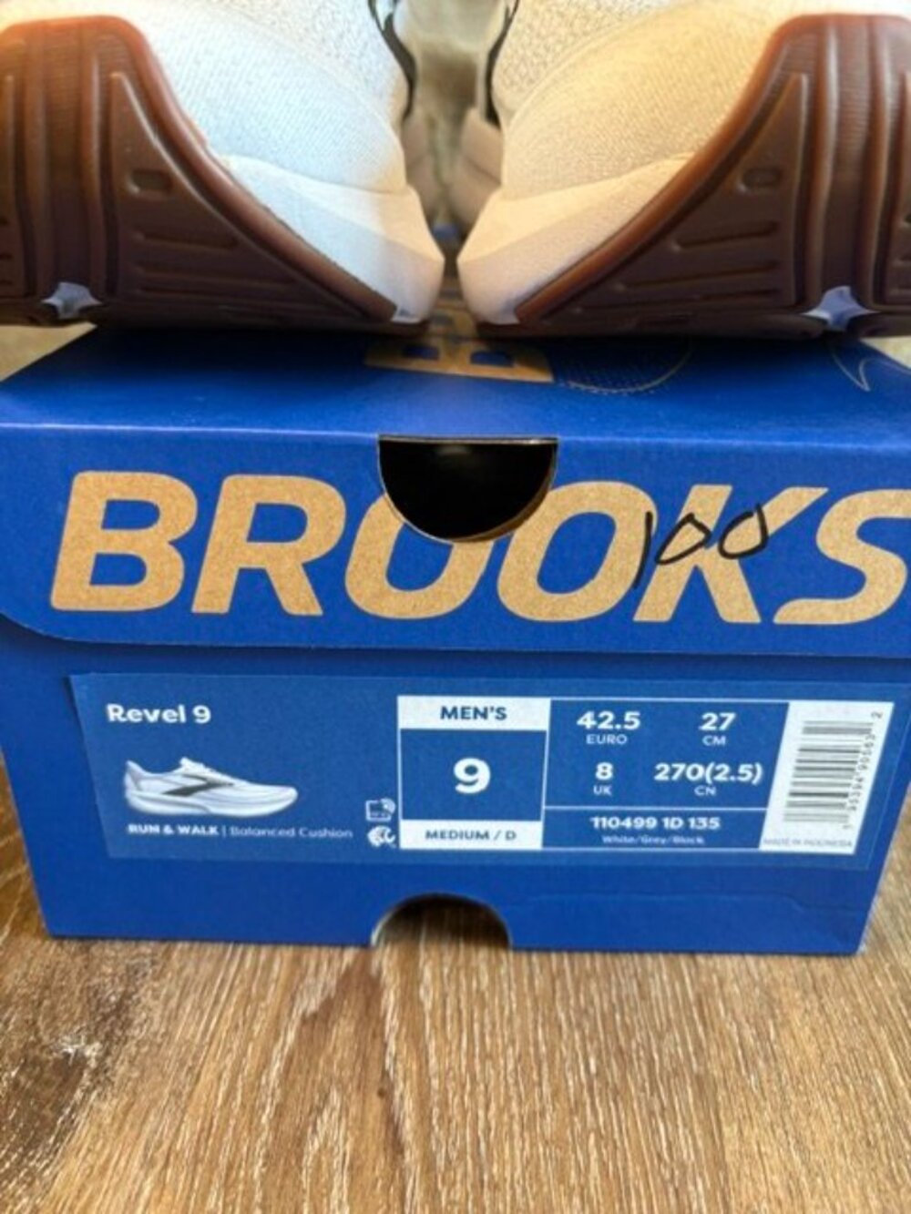 NEW IN BOX! BROOKS REVEL 9 - MENS 9 / WOMENS 10.5 - Picture 6 of 7